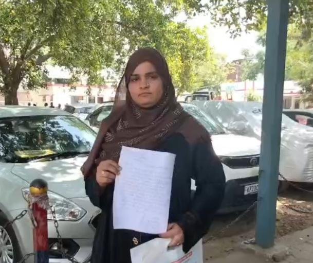 आधी रात को घर का दरवाजा तोड़कर घुसे बदमाश, भाई को अगवा करने का प्रयास
